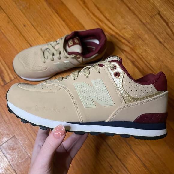 NEW BALANCE 574 - Picture 6 of 6
